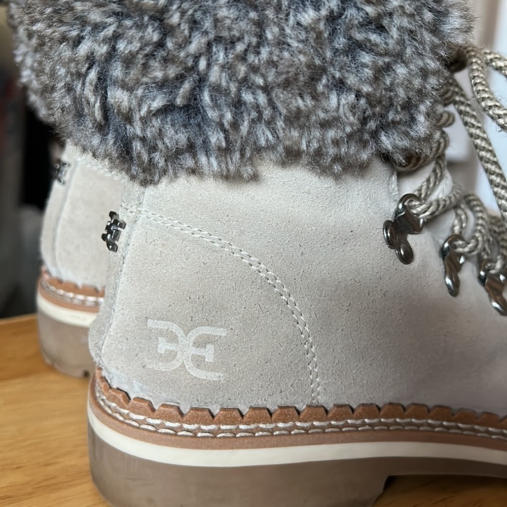 Sam Edelman Bowen Gray Suede Lace Up Faux Fur Trim Lug Sole Ankle Boots - 7 - Picture 5 of 11